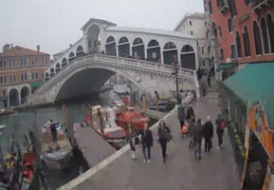 Imagen de vista previa de la cámara web Venecia - Puente de Rialto